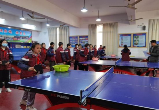 2affeec486145d352d7f25299452a323